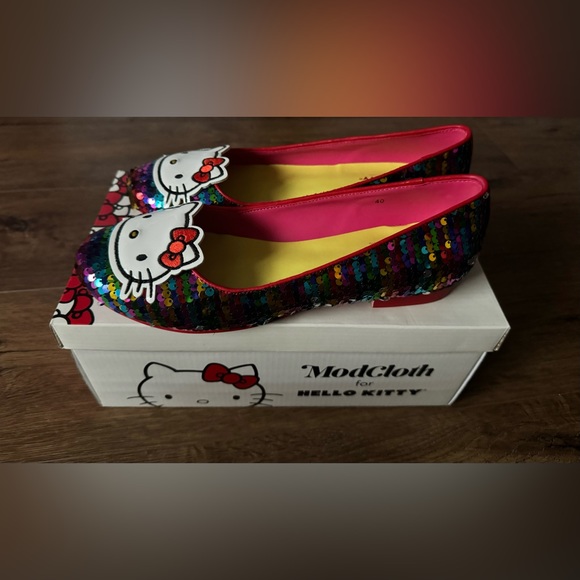 HELLO KITTY (MODCLOTH)-Colorful Sequins Women's Flats - Picture 4 of 14